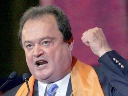 Blaga: Legea migraţiei are poate şi latura bună: desparte bărbaţii de curve